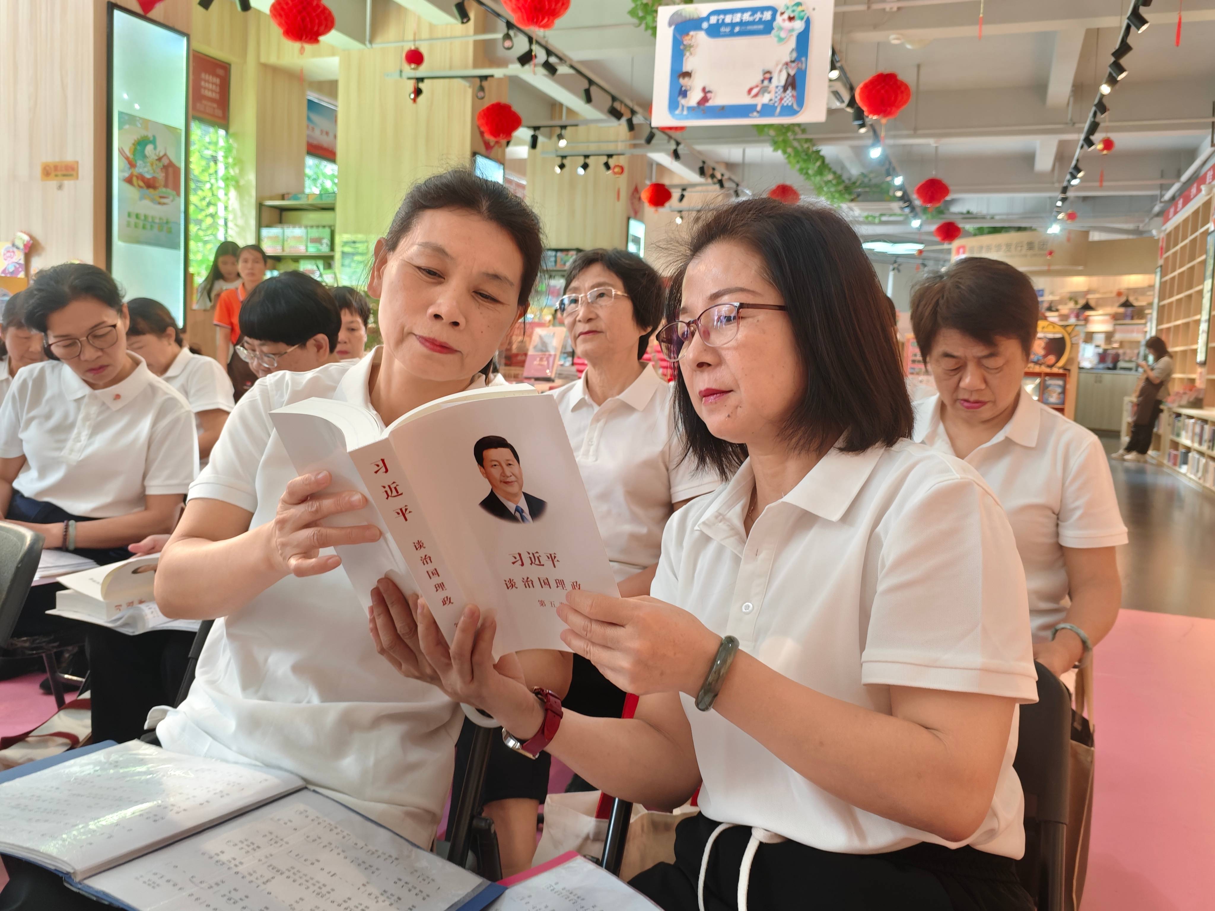 1762250653846047467.jpg 泉港2025重阳活动 (2)(1).jpg